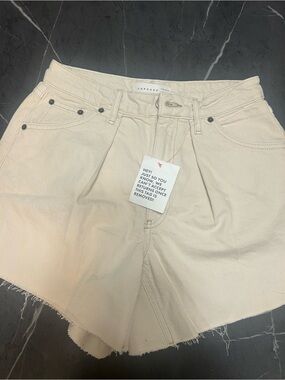 Topshop Cream High-Waist Denim Shorts Sz 6